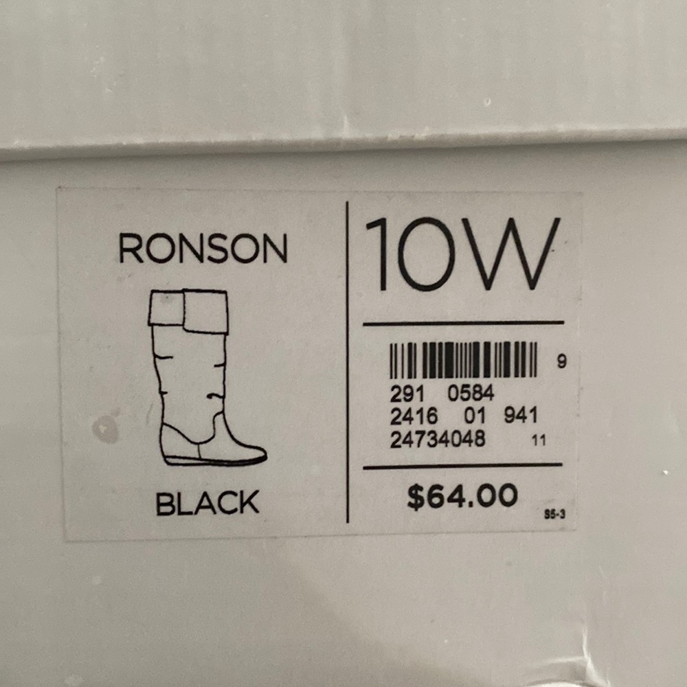 avenue long black velvet boots brand new comfy